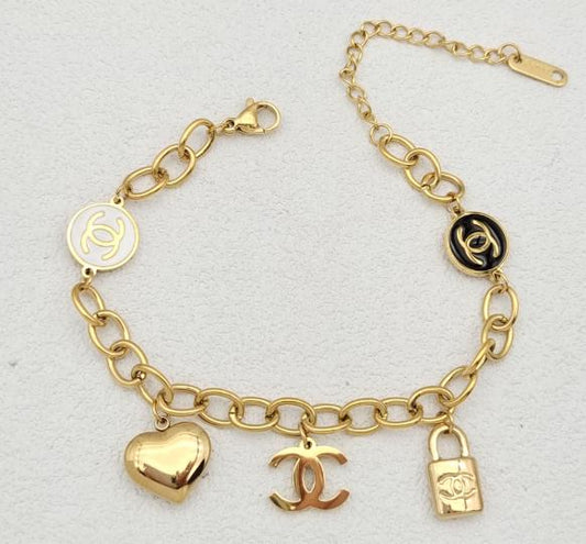 Bracelet. Gold Plated 14 k