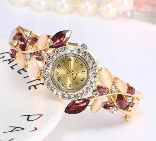 Aolly Quartz watch gold