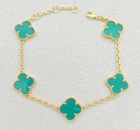 Bracelet Clover. Cooper Gold Plated 14 k