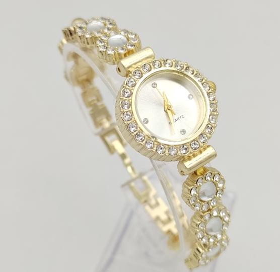 Aolly Quartz watch gold