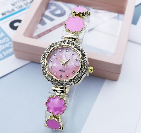 Aolly Quartz watch gold