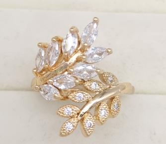 Ring.  Gold Plated 18K ZIRCON