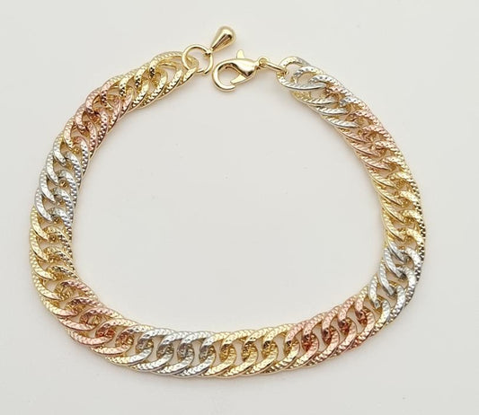 Bracelet  14K gold plated. 8N