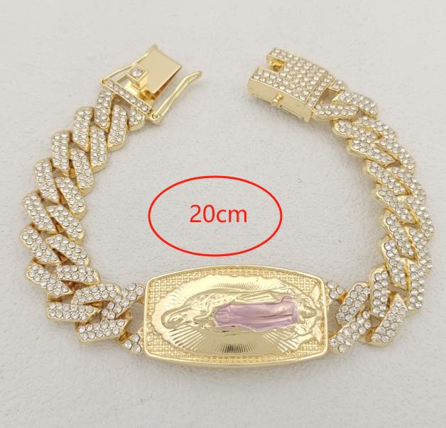 Bracelet  14K gold plated. 20 cm