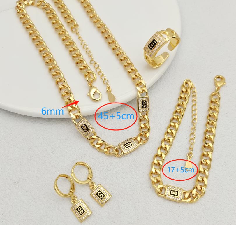 Set Gold  Plated 18k.